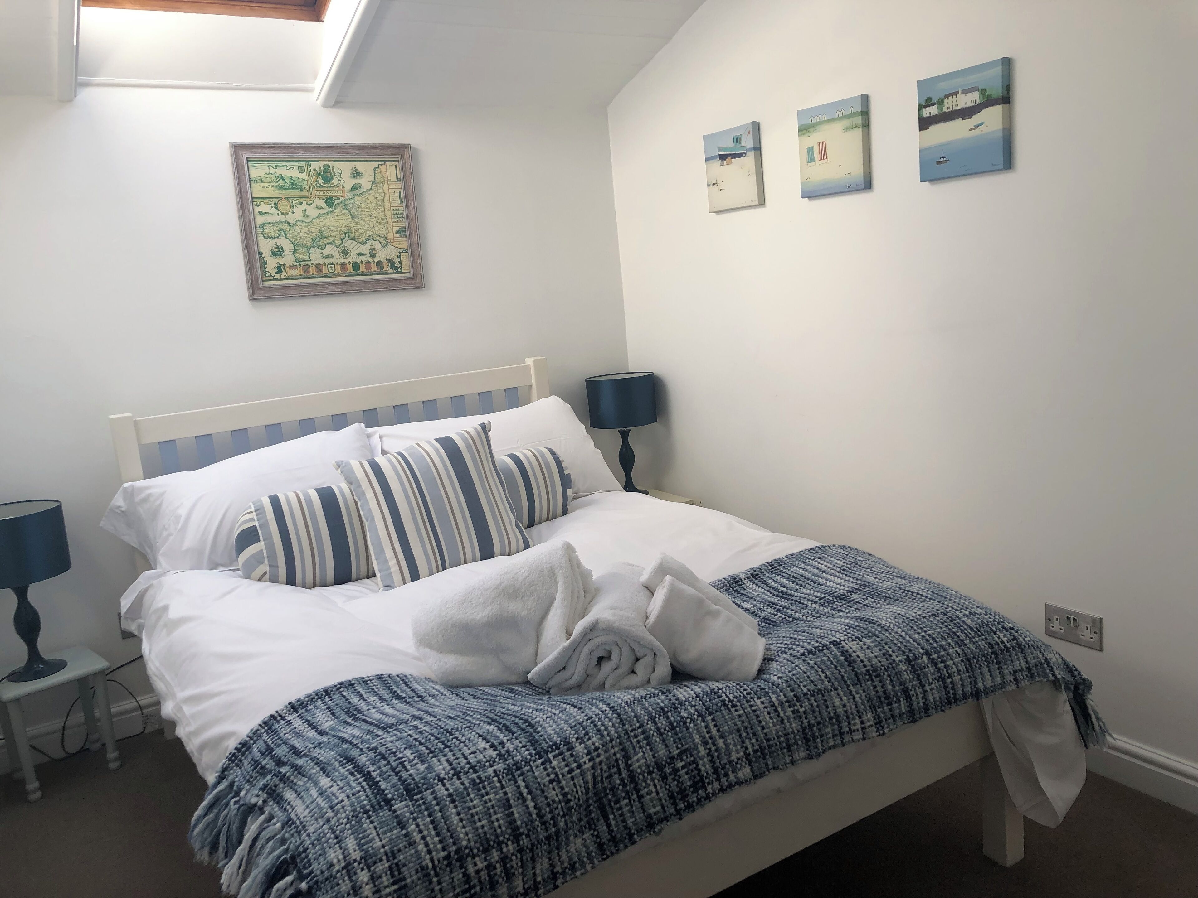 2 bedrooms, iron/ironing board, travel cot, free WiFi