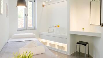 Vila design, 2 quartos, piscina particular | 2 quartos, ferros/tábuas de passar roupa, Wi-Fi de cortesia