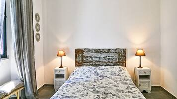 2 chambres, fer et planche Ă  repasser, Wi-Fi, draps fournis