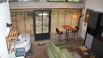 Coffres-forts dans les chambres, chambres insonorisées, lit parapluie