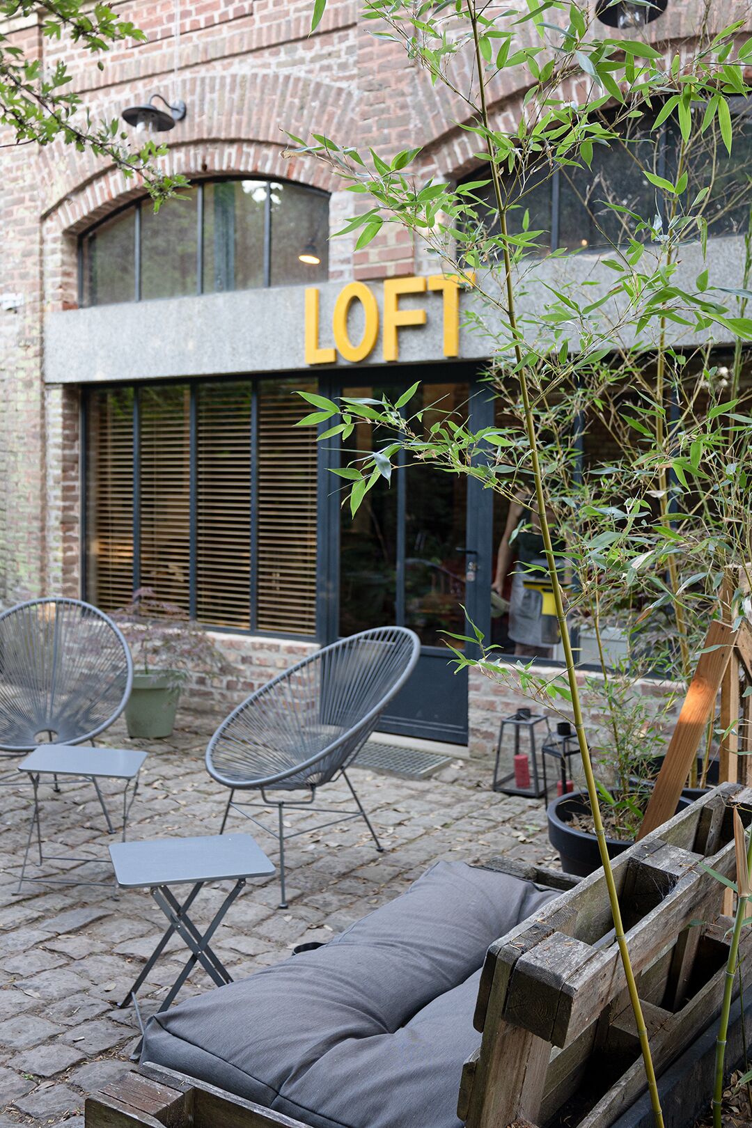 Honeymoon Loft | In-room safe, soundproofing, travel crib, free WiFi