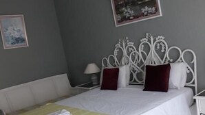 15 bedrooms, iron/ironing board (on request), WiFi (free), bed sheets - Piergiorgio Palace Hotel (Sosúa)