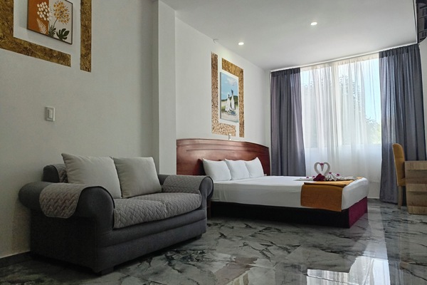 Deluxe Duplex, City View