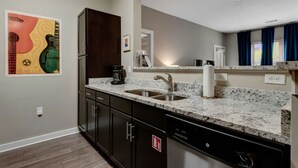 A modern kitchen with granite countertops, stainless steel appliances, and a dishwasher. - 2Bd 2bth *1 mile walk to downtown!* #401 (Nashville)