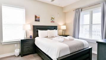 2 bedrooms, desk, iron/ironing board, travel crib