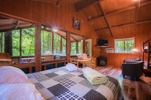 1 Schlafzimmer, Bügeleisen/Bügelbrett, kostenloses WLAN, Bettwäsche