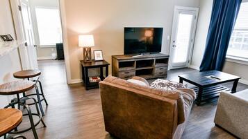 TV, DVD player, offices