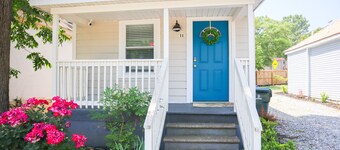 À quelques pas du centre-ville de Douthit Greenville Getaway!