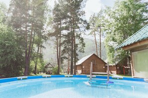 Seasonal outdoor pool
