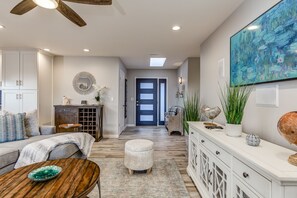 Smart TV, fireplace, DVD player