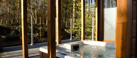 Appartamento Superior, bagno in camera (With Hot Tub) | Esterni