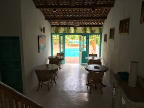 Free daily buffet breakfast  - Anbê Hospedaria (Porto Seguro)