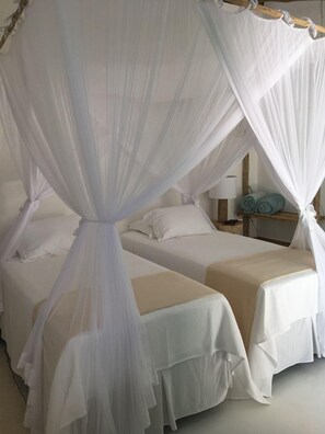 Comfort Double or Twin Room (Hospedagem 02) | Premium bedding, minibar, in-room safe, iron/ironing board - Anbê Hospedaria (Porto Seguro)