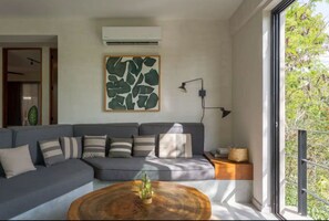 Smart TV, books - Boho Haven in Tulum. Amazing spot for Digital Workers with high speed internet. (Tulum)