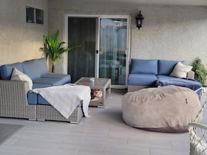 Terrace/patio - Monthly Rental with Discount!!! Home with pool, near Strip, Convention center. (Las Vegas)
