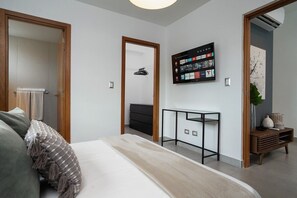 1 bedroom, iron/ironing board, bed sheets
