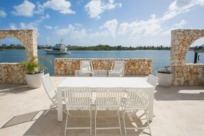 Balcony - Villa ONE (Lowlands)