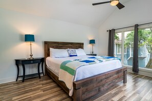 3 chambres, fer et planche à repasser, accès au Wi-Fi (inclus)