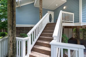 Property grounds - 4 BR North Beach Cottage Close to Beach! Pet Friendly! Amenity Cards! (Johns Island)