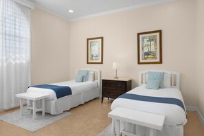 5 bedrooms, desk, iron/ironing board, travel crib