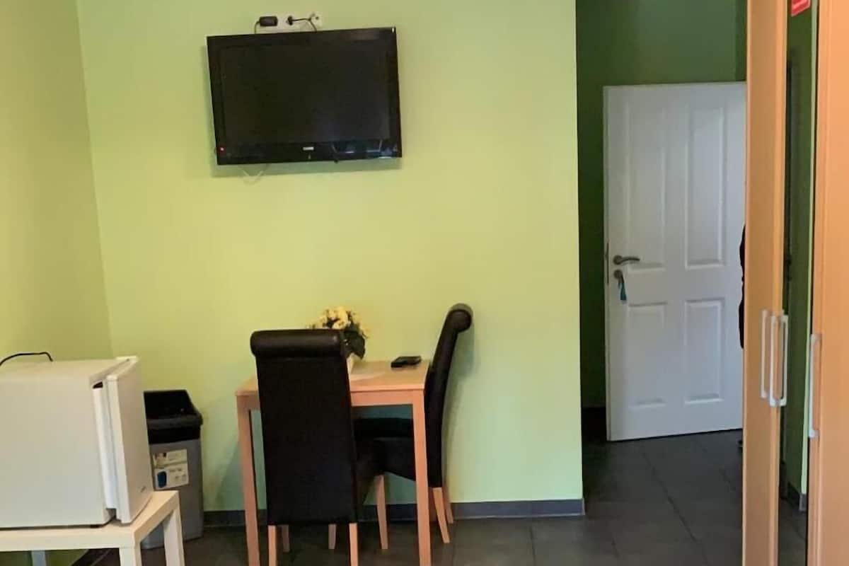 Twin Room | Soundproofing, WiFi (free)