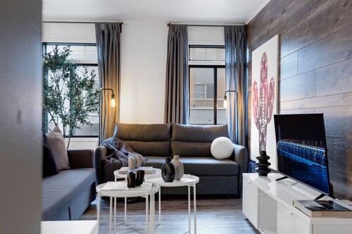 Liv MTL* 55% Off * Urban 2 Spacious 2BR + Central Location | Large Family Retreat + Office + Pets Stay Free!