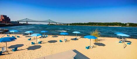 Strand