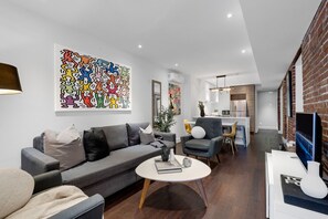 Smart TV, offices