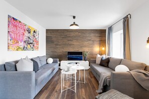 TV connectée, espaces bureaux