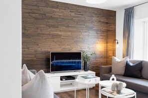 تلفزيون ذكي، مكتب