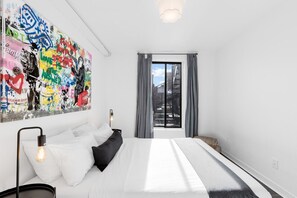 2 bedrooms, desk, iron/ironing board, travel crib