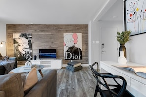 Smart TV, offices