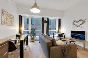 Smart TV, offices