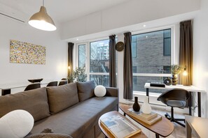 Smart TV, offices