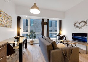 Smart TV, offices