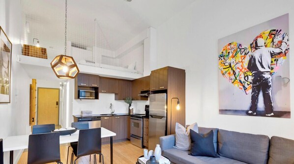 Smart TV, offices
