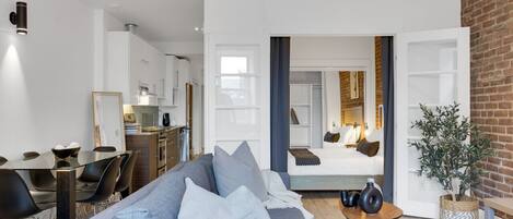 Smart-tv en een kantoor