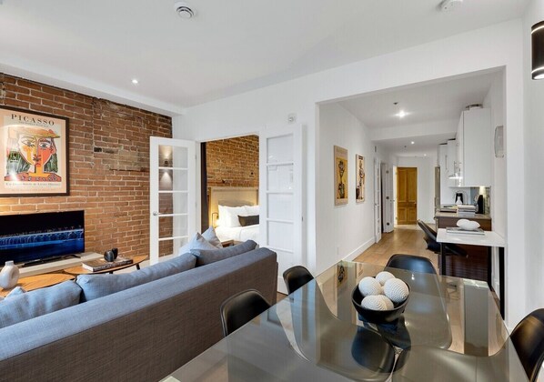 Smart TV, offices
