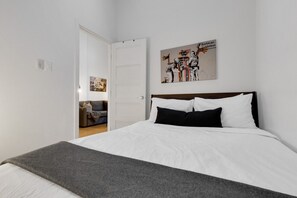 2 bedrooms, desk, iron/ironing board, free WiFi