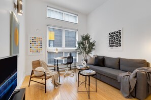 Smart TV, offices