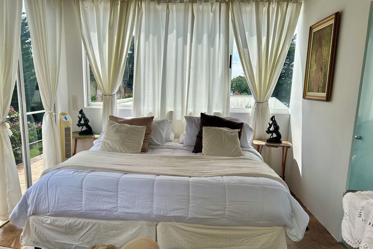 Junior Suite, 1 King Bed, River View, Mountainside (Colibri) | In-room safe, iron/ironing board, WiFi (free), individually decorated