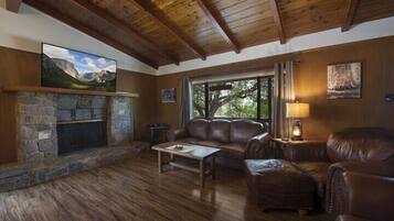 40-inch Smart TV with cable channels, TV, Netflix