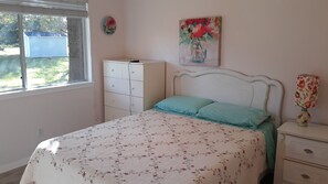 3 chambres, fer et planche à repasser, Wi-Fi, literie fournie