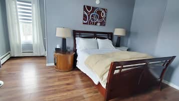 1 bedroom, bed sheets