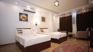 Room, City View