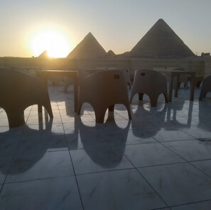 Sun deck - The Lotus Guest House - 3 Pyramids View (Giza)