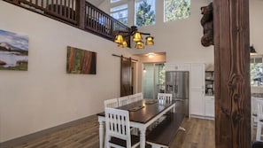 Cabane (Half Dome Loft) | Restauration dans la chambre