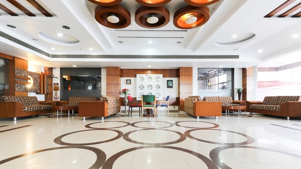 Unclassified image, 1 of 33, button - Capital O 62303 Hotel Apna Palace (Indore)