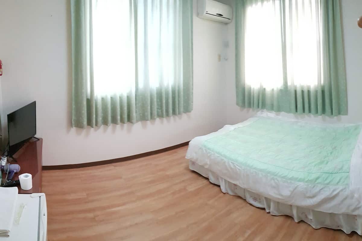 double room | free wifi