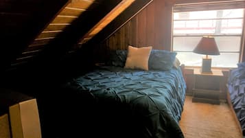 2 slaapkamers, een strijkplank/strijkijzer, gratis wifi, beddengoed